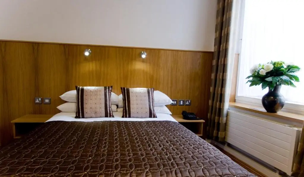 Blooms Hotel - Chambres