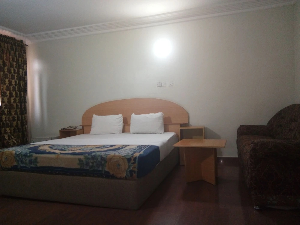 Hotel photo 12