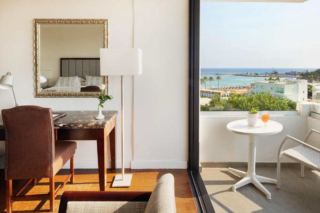 Grecian Bay Hotel - Chambres