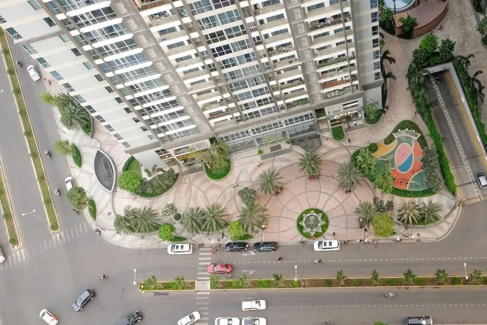 Ambassador Apartment - Vinhomes Central