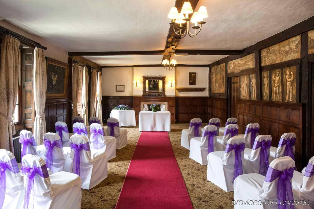 Bush Hotel Farnham - Général