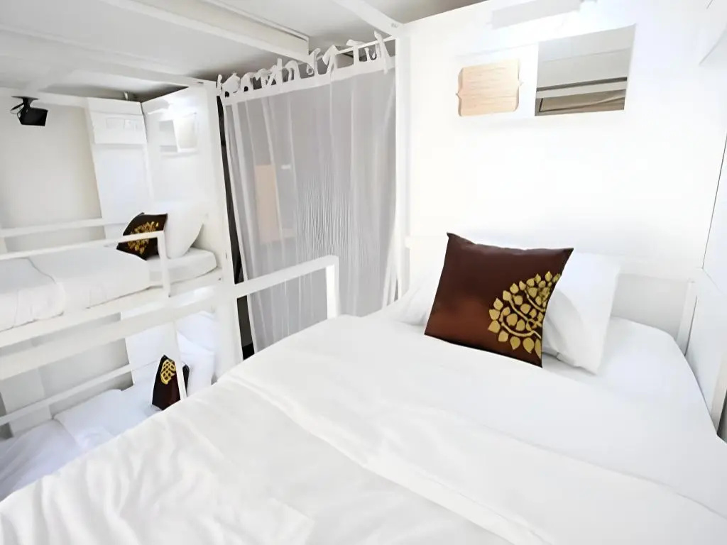 NapPark Hostel