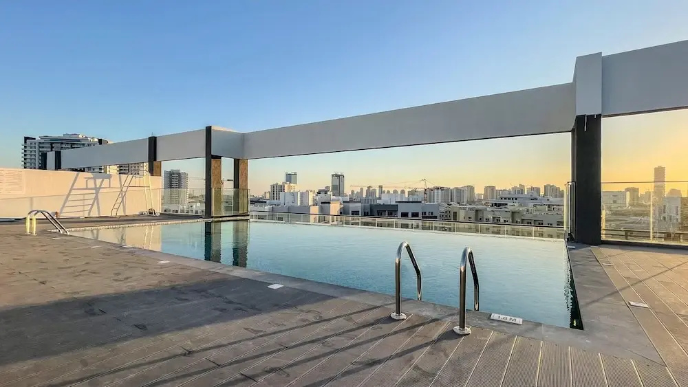 Elite LUX Holiday Homes - Luxe Gardenia 2BR Haven in Arjan Dubai