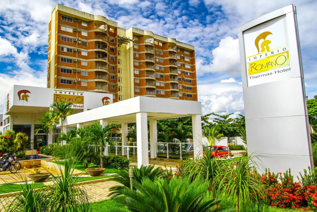 Caldas Novas Imperio Romano com 1 dia no Acqua Park