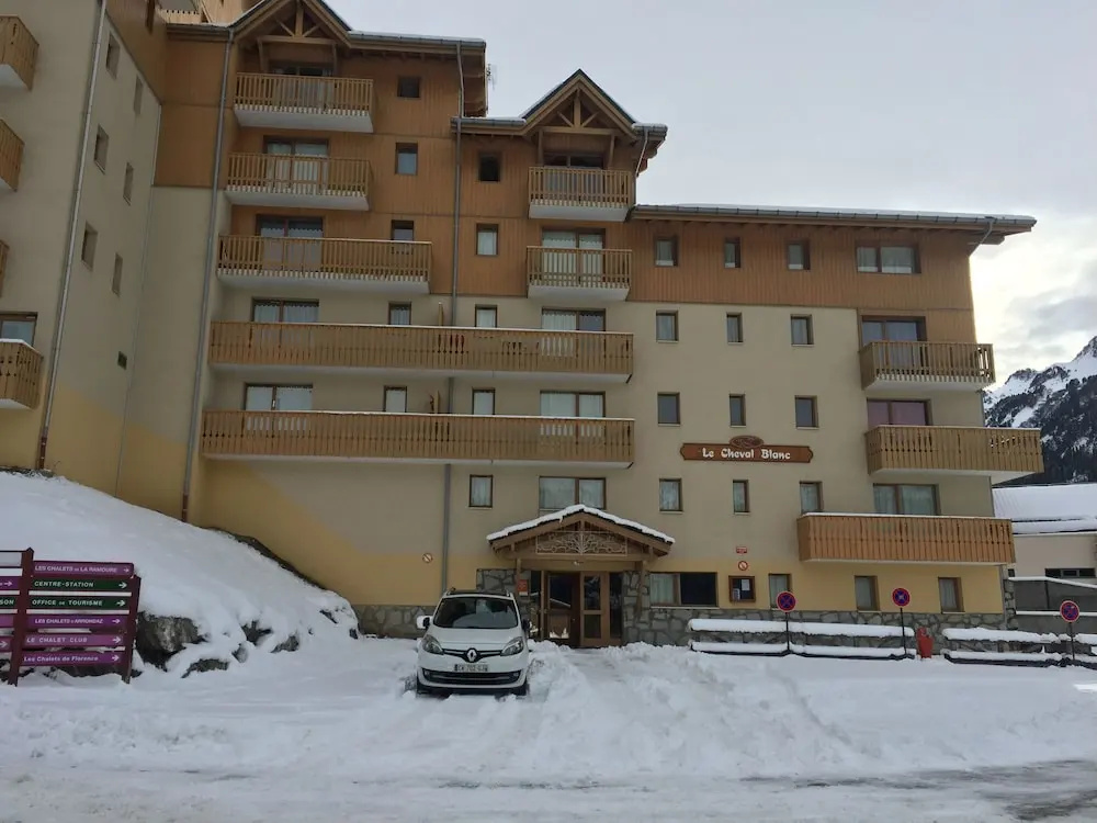 Hotel photo 1