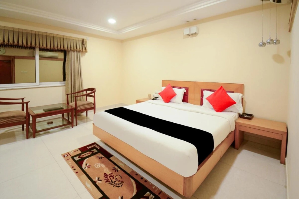 Royal room