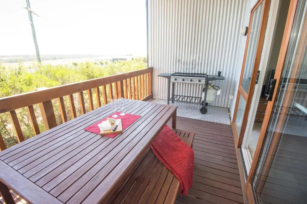 The Lakes Beachfront Holiday Retreat - Chambres