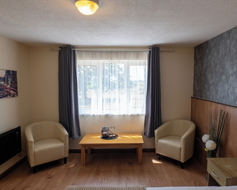 Travel Plaza Hotel - Chambres