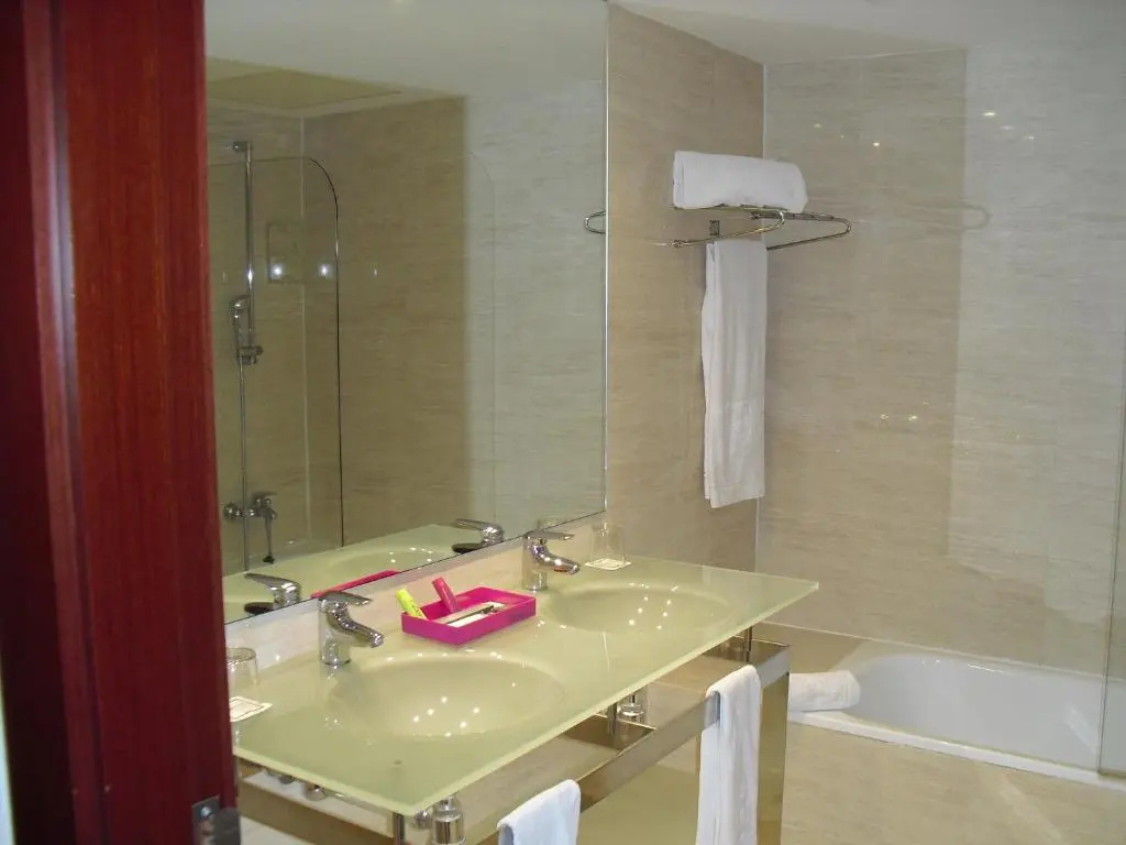 Hotel Zenit Lleida - Chambres