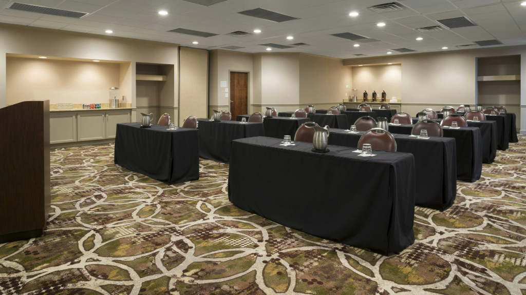 Holiday Inn Cincinnati-Riverfront by IHG - Général