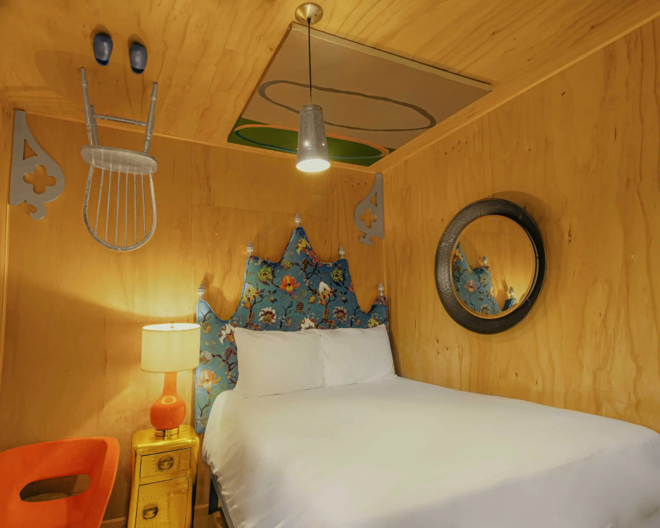 Standard room