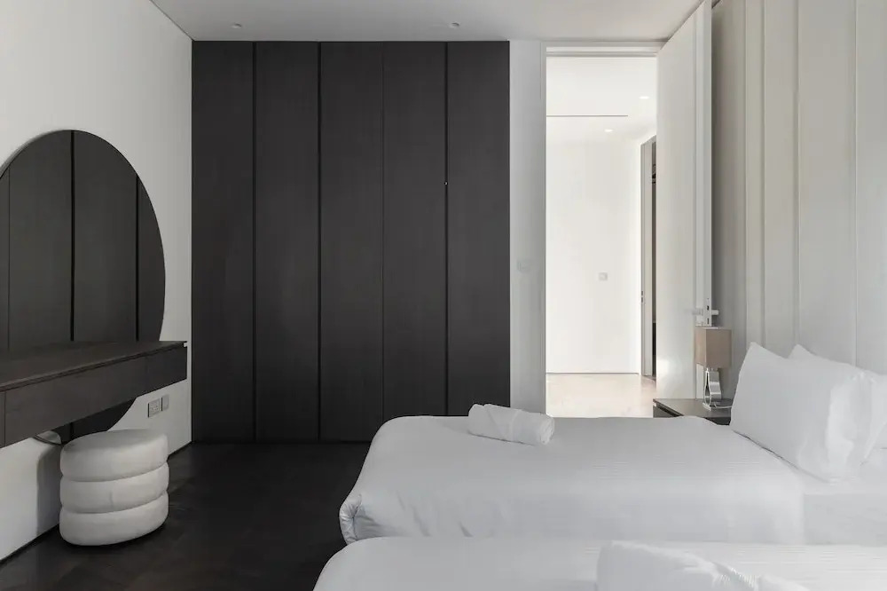 Palm Paradise- 5BR Villa - Infinity Pool image rooms