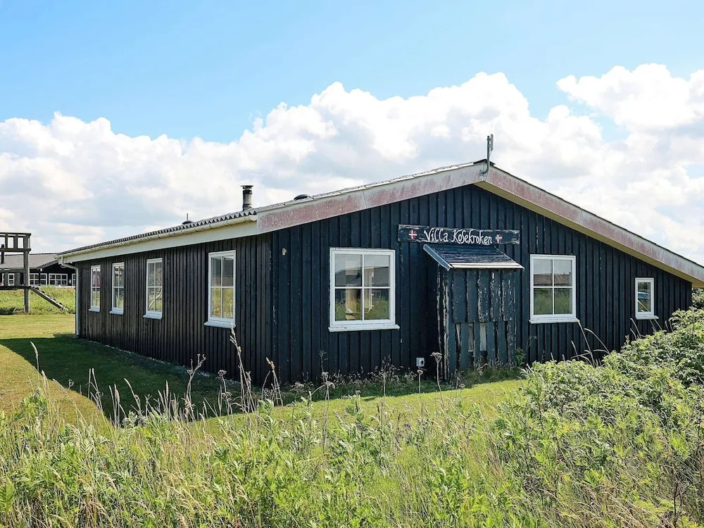 4 Star Holiday Home in Lokken