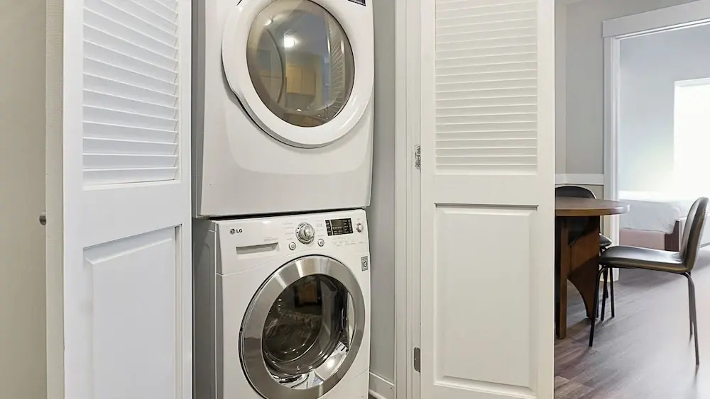 Barsala At 9 On Canal — фото 5