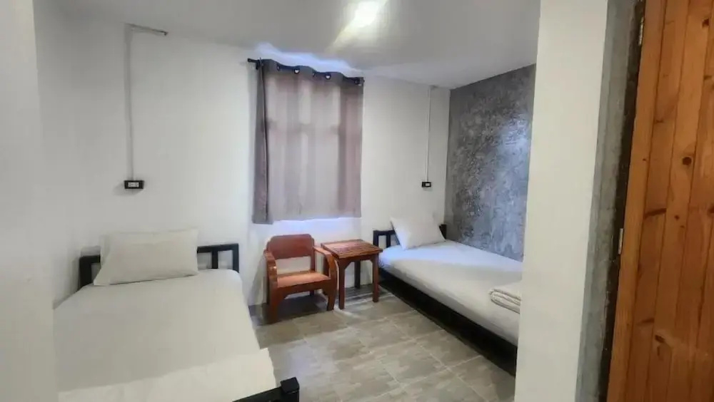 Standard Double room (twin beds)