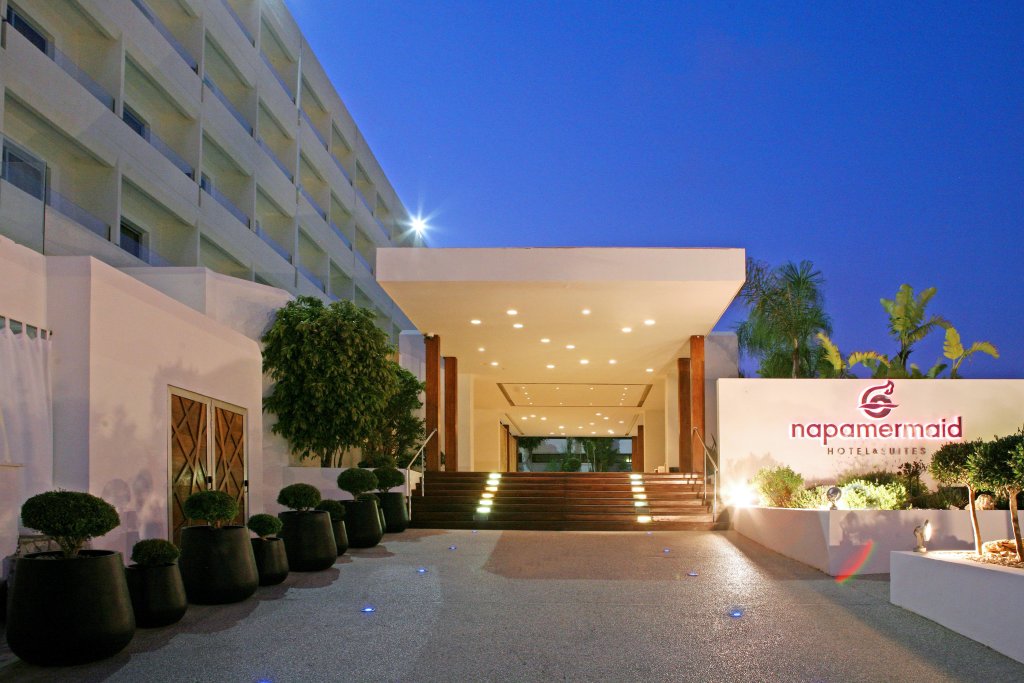 Napa Mermaid Hotel & Suites picture