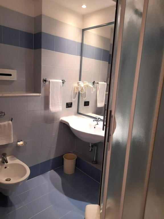 Hotel photo 32