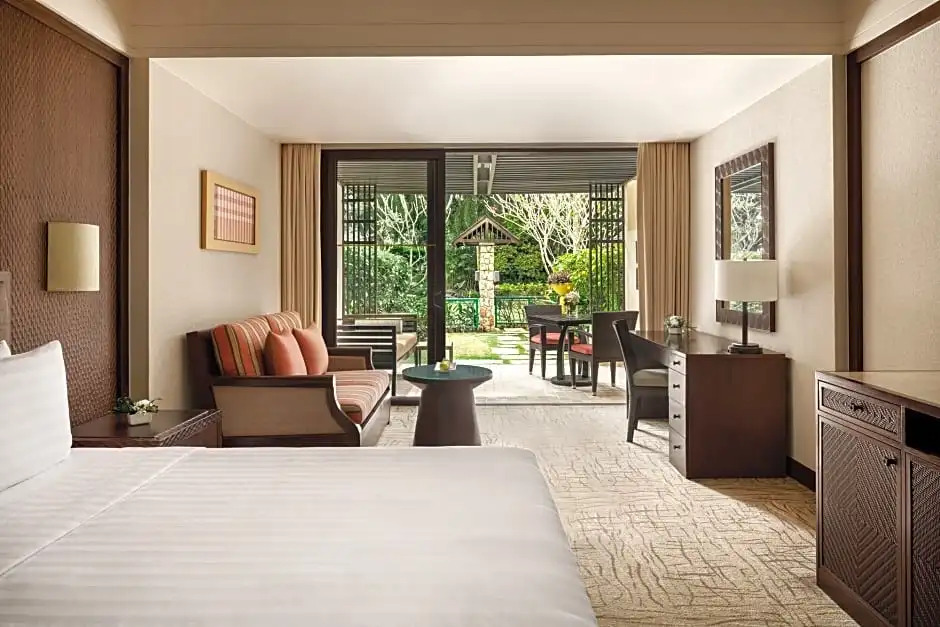 Shangri-La's Rasa Sayang Resort & Spa