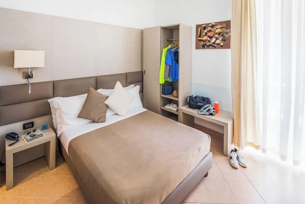Economy room