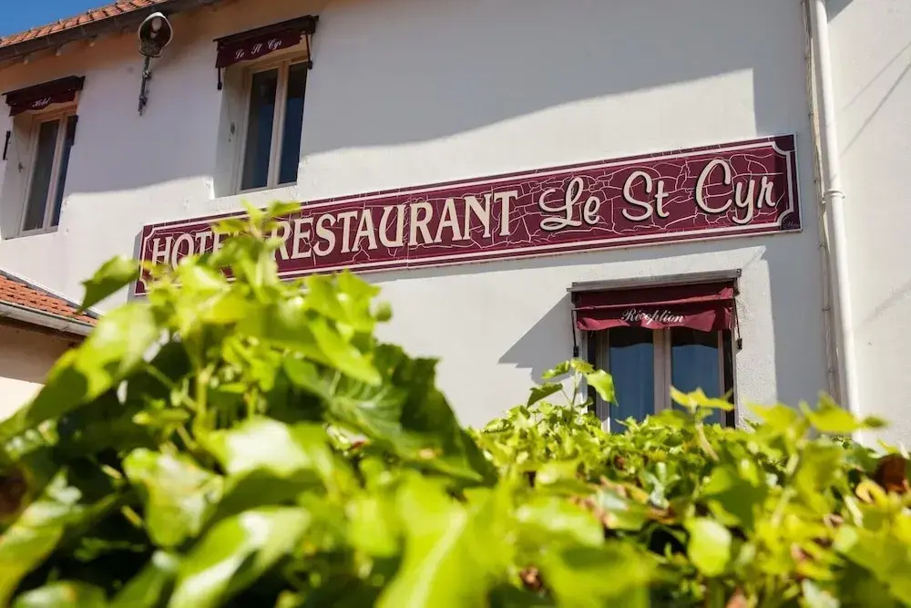 Le Saint Cyr - Général