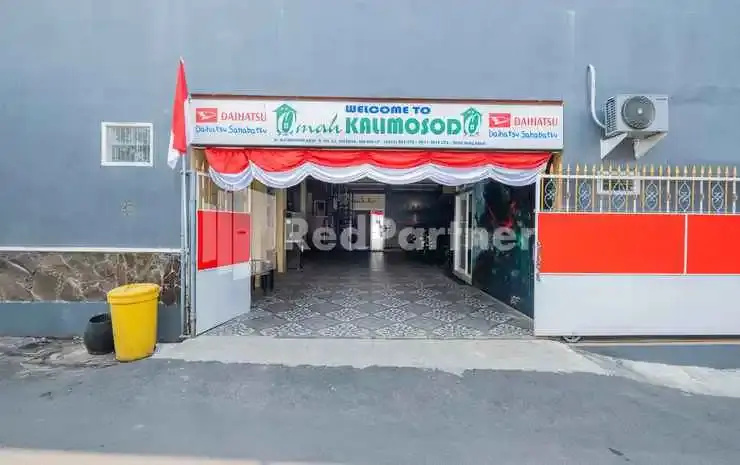 Omah Kalimosodo Mitra RedDoorz Near Stasiun Malang Kota Baru