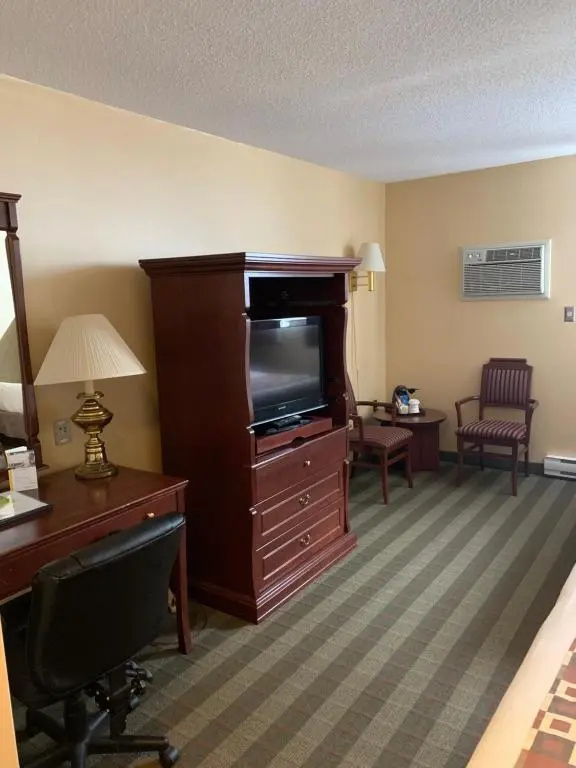 Economy room