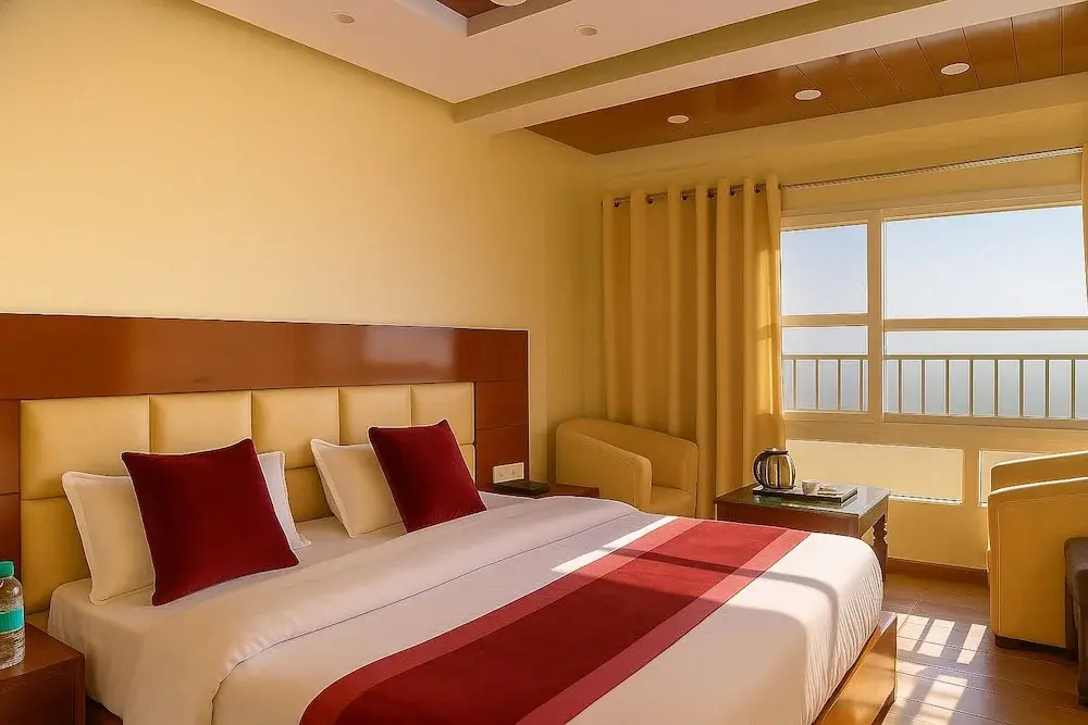 Hotel Samrat - On Mall Road - Chambres