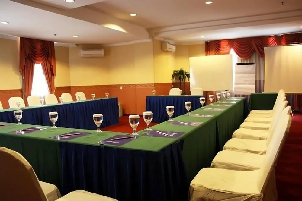 Hotel photo 11