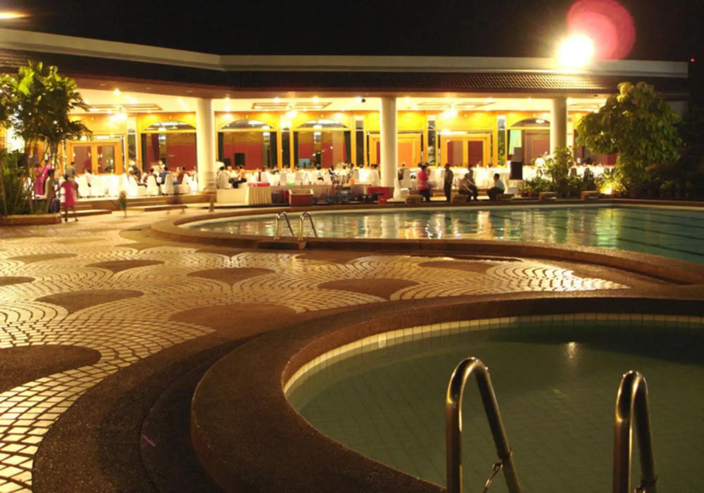 Siam Thani Hotel - фото 35