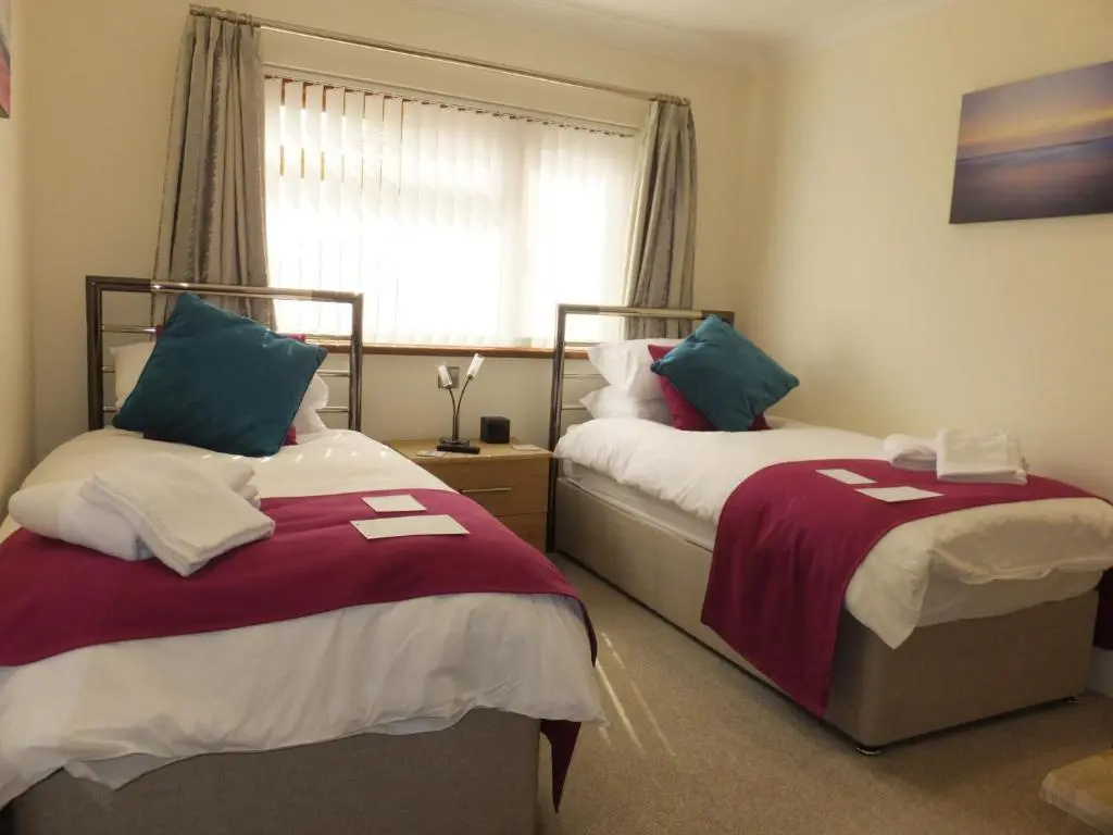Standard Double room (twin beds)