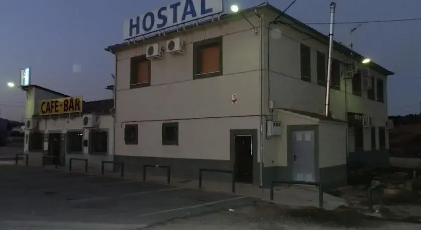 Hostal El Avion