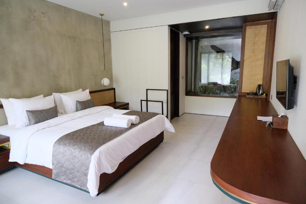Japa Suites & Villas