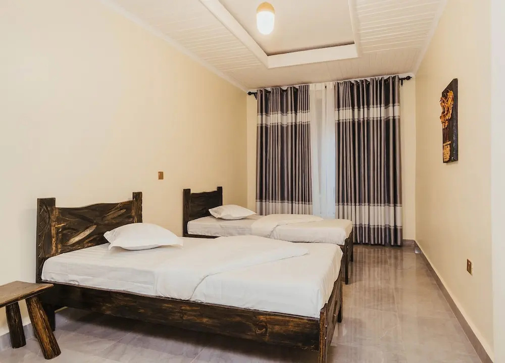 2 Bedrooms Apartment with balcony