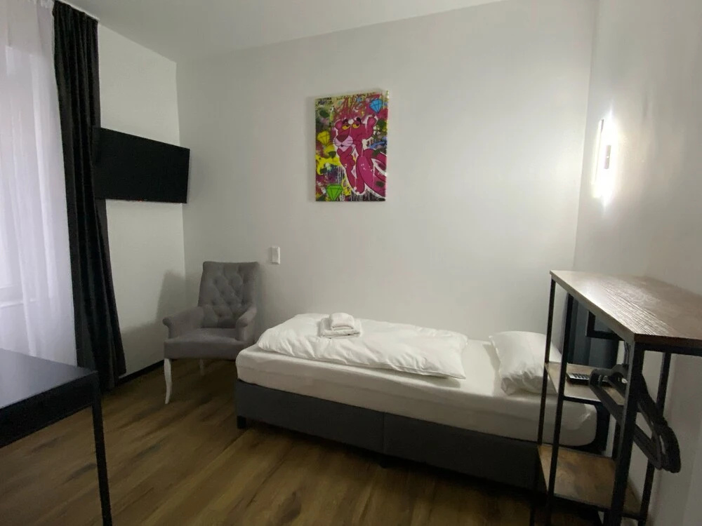 Comfort room