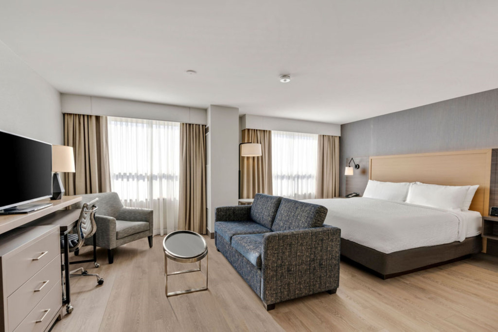 Holiday Inn Hotel & Suites Ottawa Kanata by IHG - Général