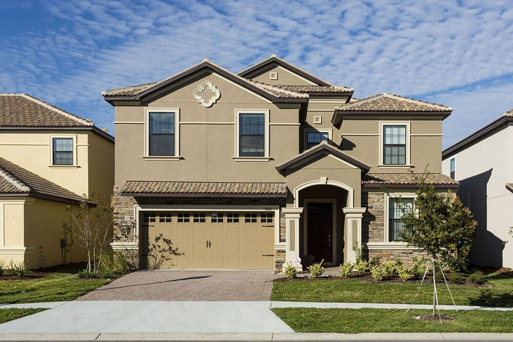 The Retreat at Champions Gate by Nova Vacation Homes