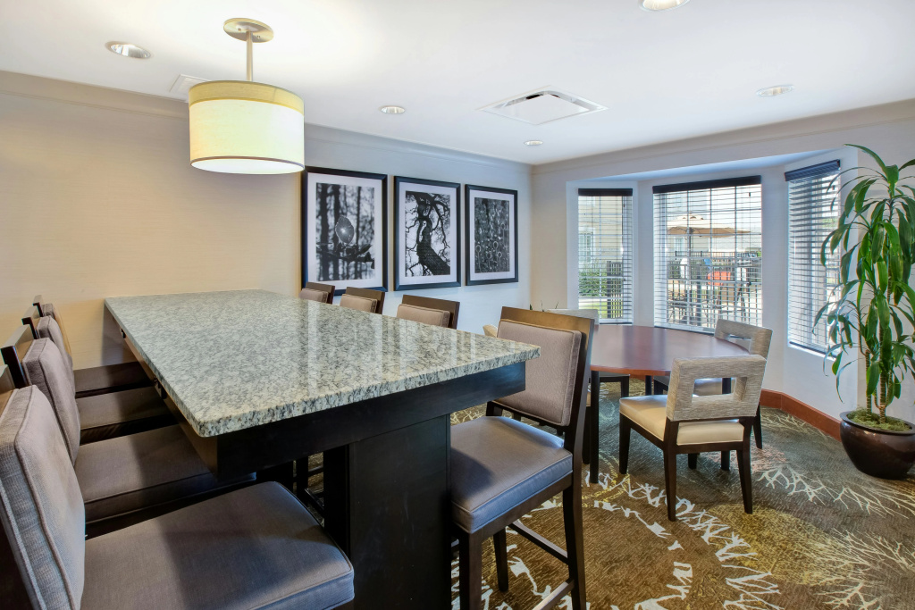 Staybridge Suites Cleveland Mayfield Heights Beachwood by IHG - Général