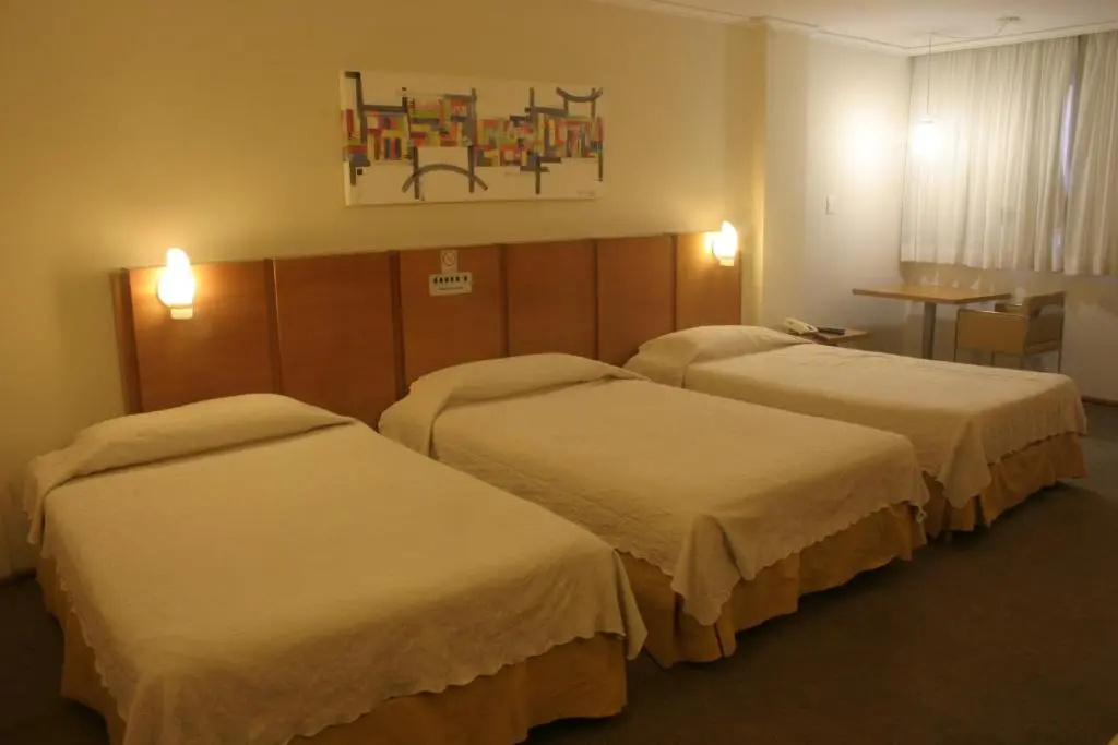 Barbur Plaza Hotel - Chambres