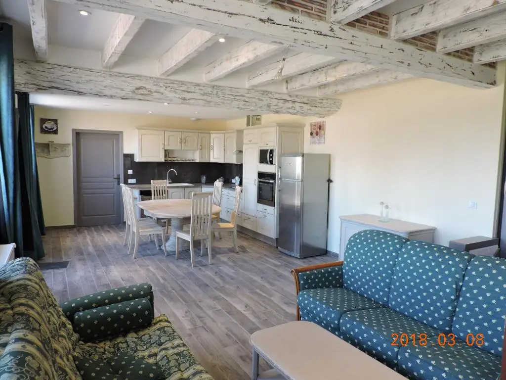 Afficher la photo 6 — La Sportive Gite 3 chambres, 3 SDB, 3 wc, terrasse, draps et ménage inclus