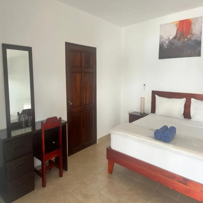 Fuego del Sol Beachfront Hotel - Chambres