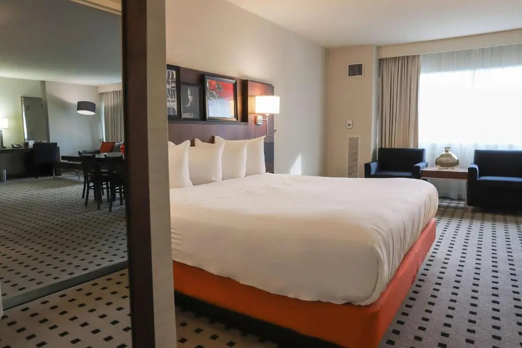 Radisson Plaza Hotel at Kalamazoo Center - Chambres