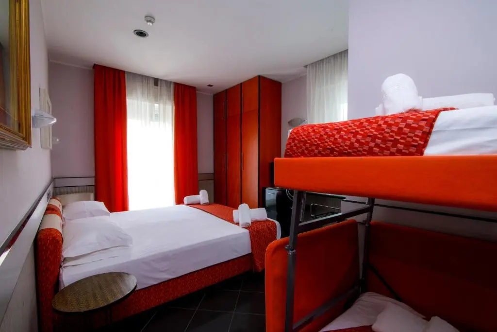 Standard Quadruple room with balcony