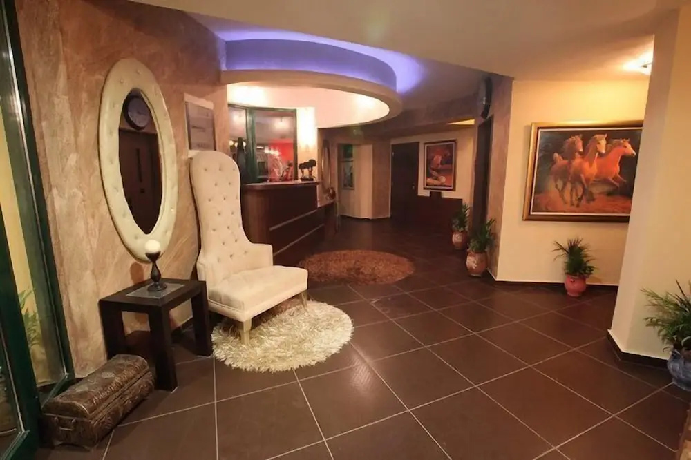 Hotel photo 10