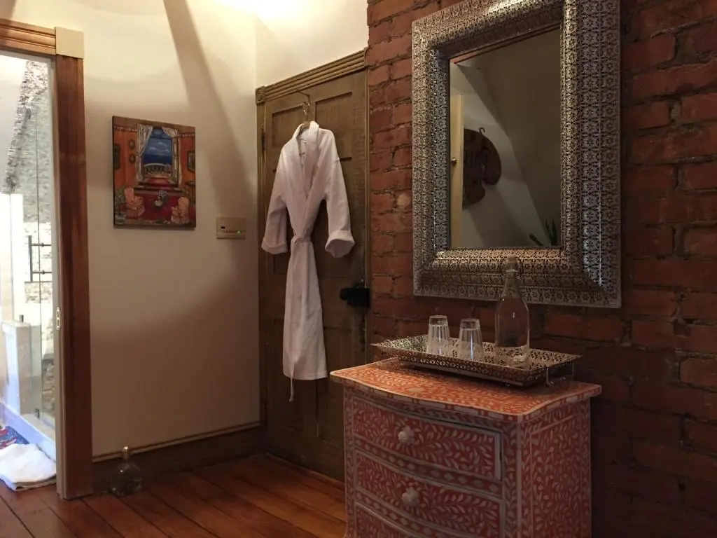 Superior Double Apartment full double bed