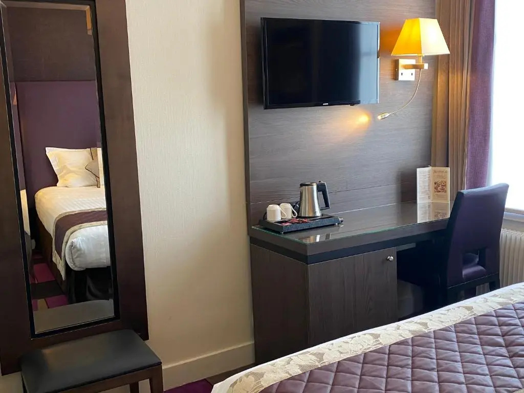 Comfort room