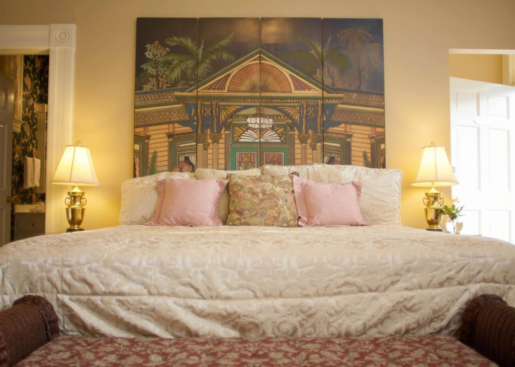 Lookaway Inn — 5