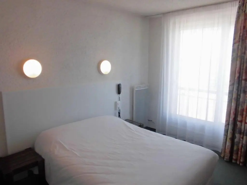 Standard Double room (full double bed)