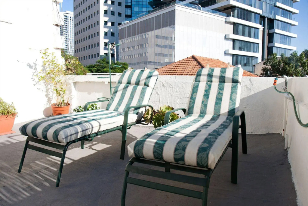 Villa Vilina Oasis in Neve Tzedek