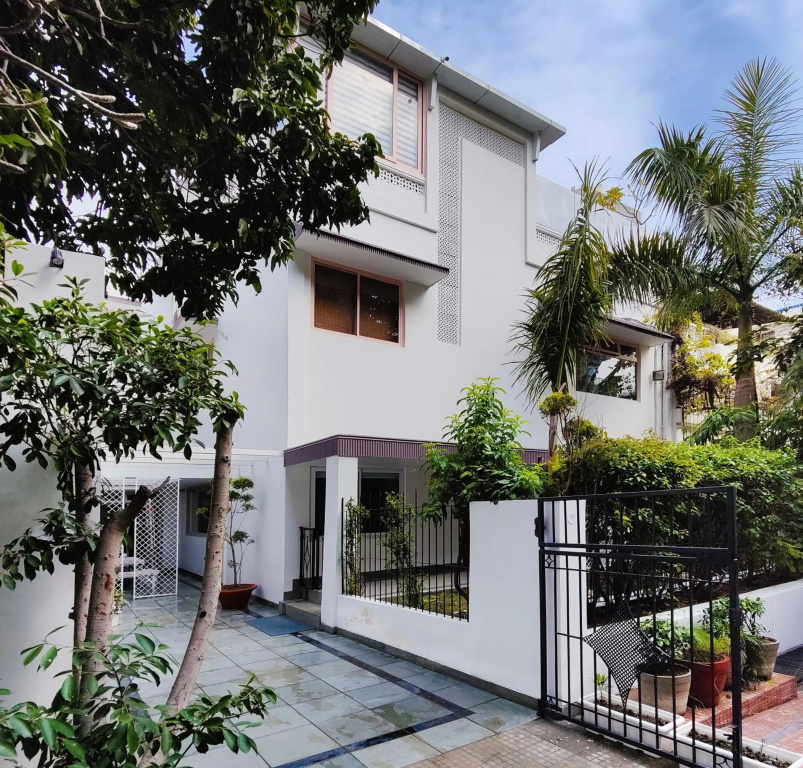 Frangipani Suite