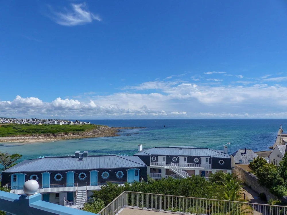 Afficher la photo 8 — Oceanfront Escape for 6-7 Guests